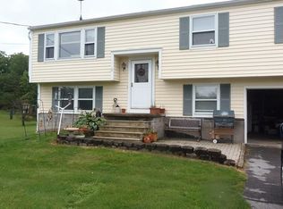 1829 McBurney Rd, Phelps, NY 14532