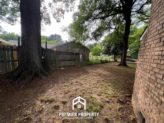 3197 Clearbrook St — Photo 23