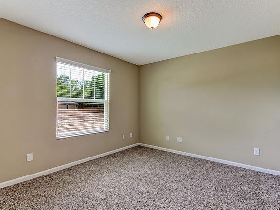 4th image of 6902 Loris Ln