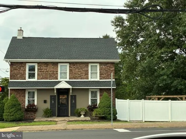 301 S Main St, Telford, PA 18969