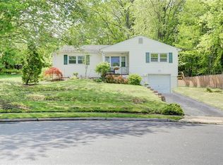 6 Joseph Ct, South Amboy, NJ 08879