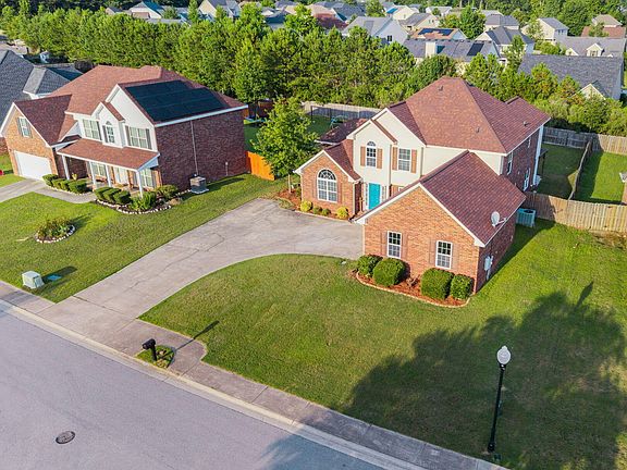 3rd image of 5019 Reynolds Way