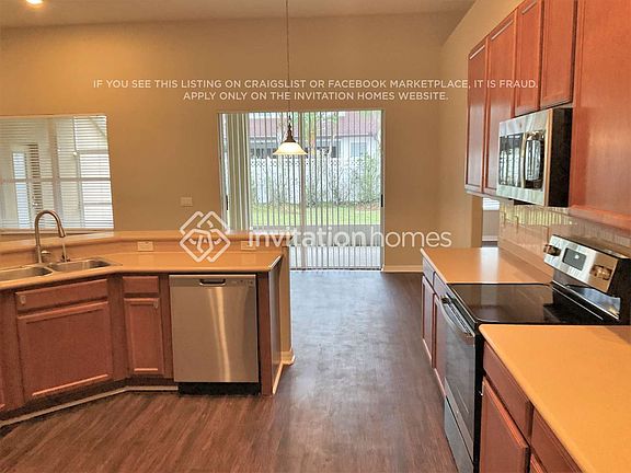 4th image of 26811 Shoregrass Dr