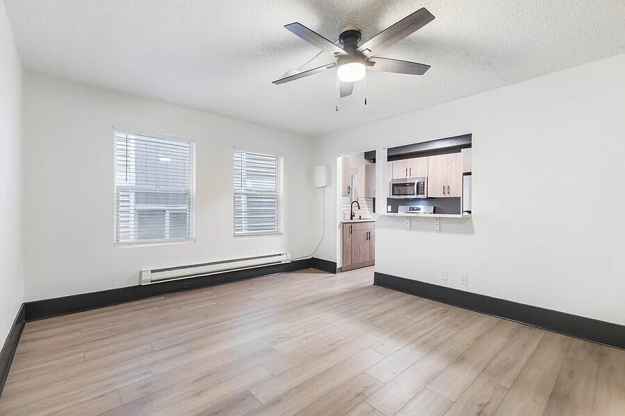 Kensington Apartments — Photo 3