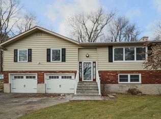 49 Brothers Rd, Wappingers Falls, NY 12590