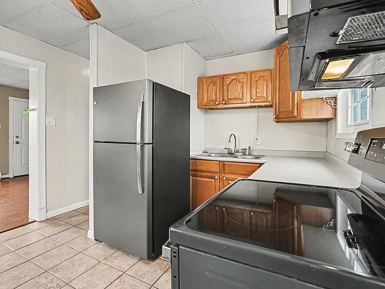 415 Aspen St #1 — Photo 4