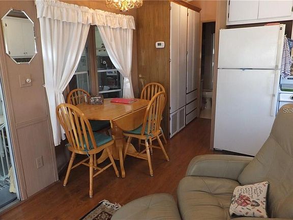 5th image of 351 Citrus Ridge Dr