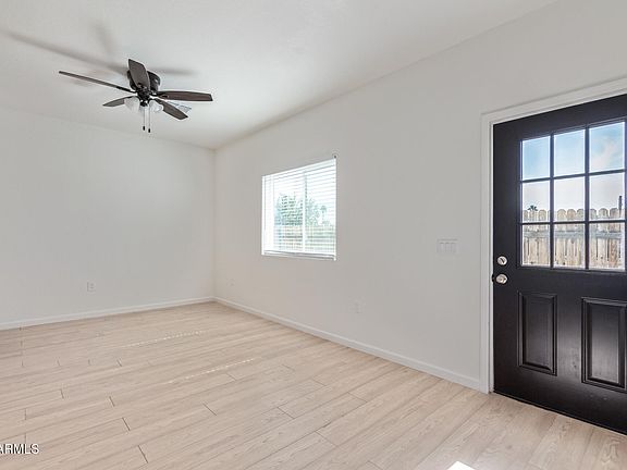 3rd image of 463 W TAYLOR Avenue