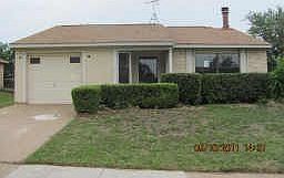 1st image of 4233 Pepperbush Dr