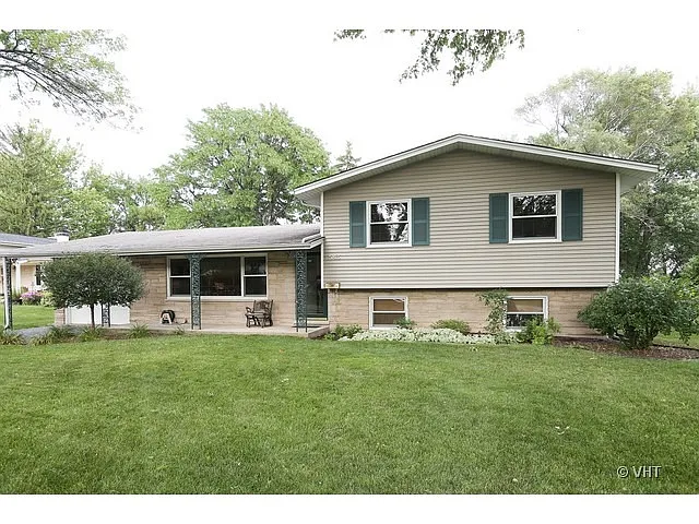 5815 Elm St photo 1