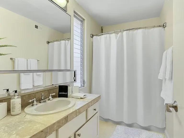 400 N Sunrise Way — Photo 17