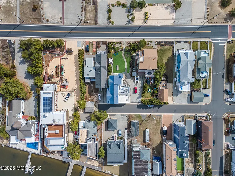492 Ocean Ave — Photo 86