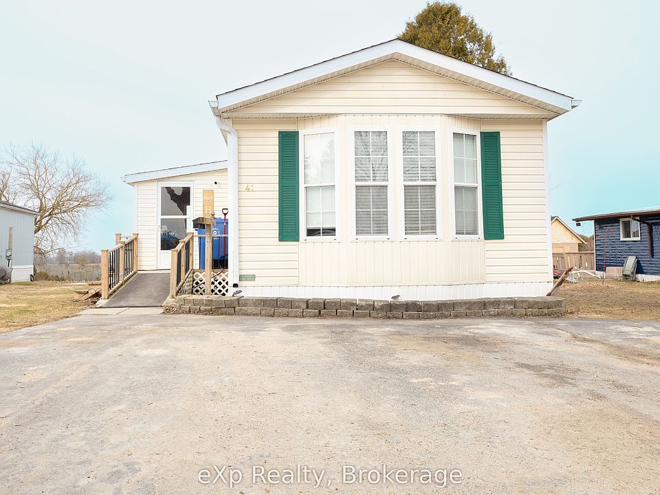1st image of 302694 Douglas St #41