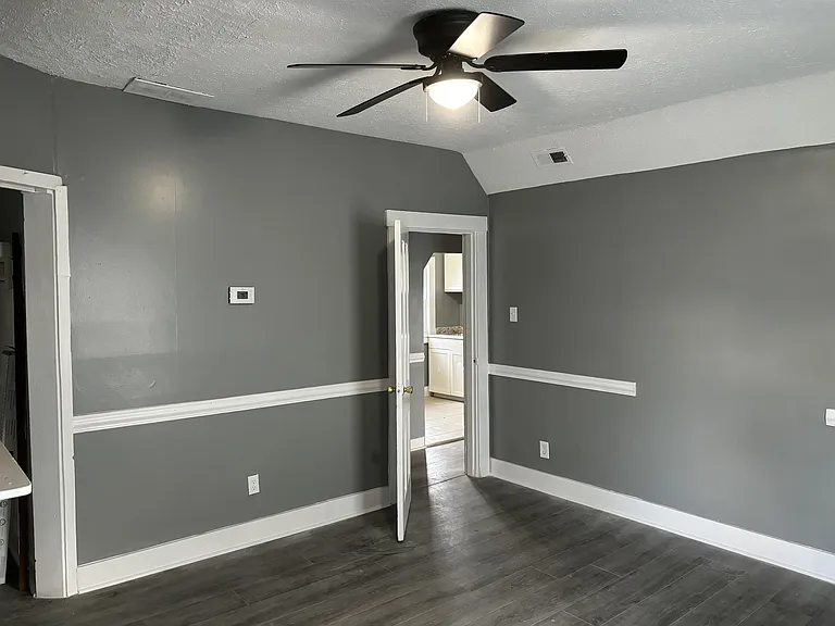 1418 Beech St #2 — Photo 4