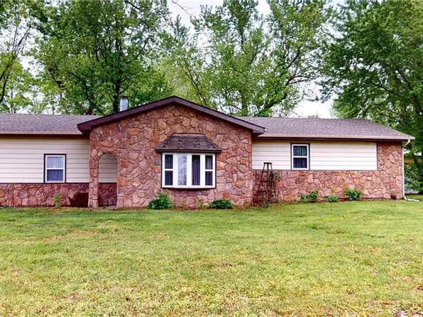 16855 S 1400th Rd, Nevada, MO 64772