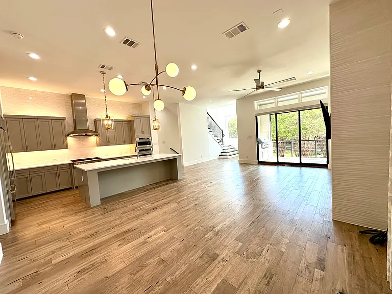 6108 Preserve Dr — Photo 3