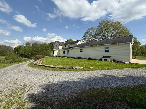 7011 Kiter Rd, Cochranton, PA 16314