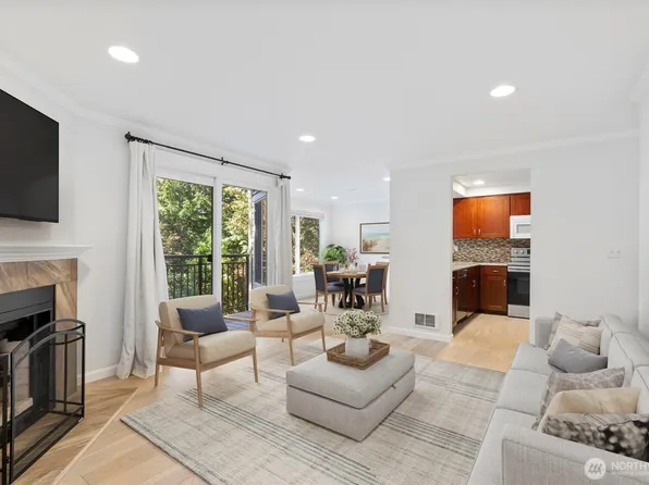 12712 NE 144th Street #C203, Kirkland, WA 98034