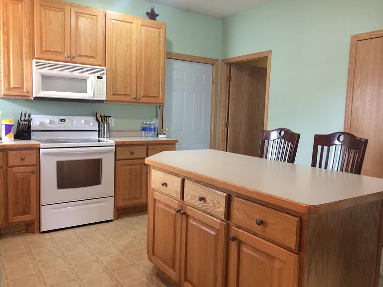 11663 Spruce Dr — Photo 1
