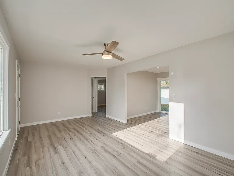 8000 W Dorian St — Photo 11