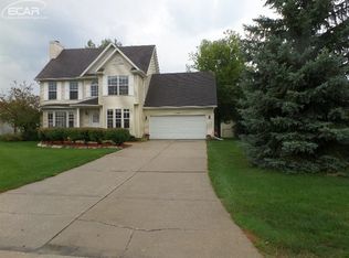 6004 Deer Park Pass, Grand Blanc, MI 48439