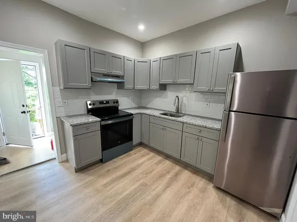 2314 S 66th St, Philadelphia, PA 19142