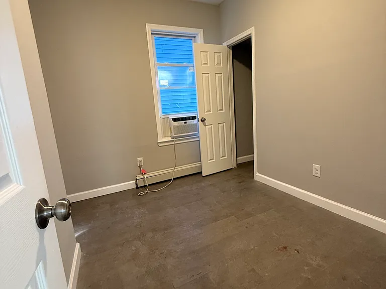 905 S 16th St #2L — Photo 5