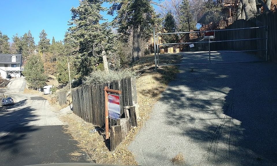 Entrance to property