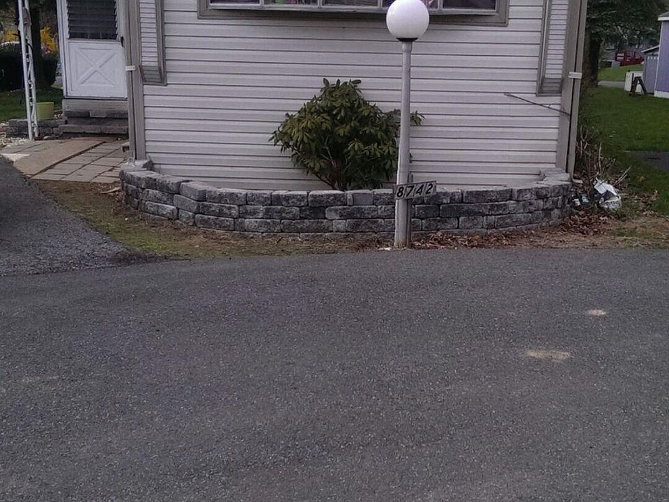 2nd image of 8742 Breinig Run Cir