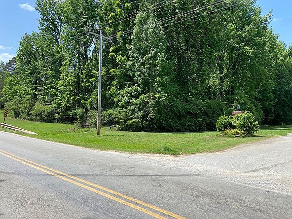 5th image of County Road 762