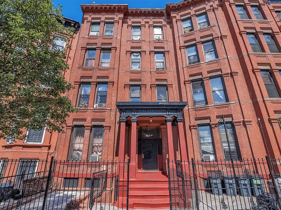 1st image of 21-23 Spencer Pl