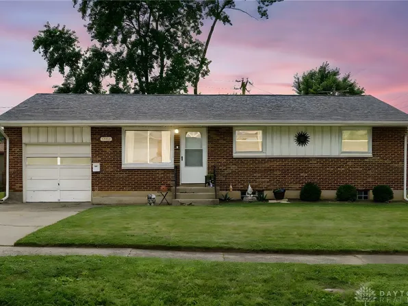 1305 Laramie Dr, Dayton, OH 45432