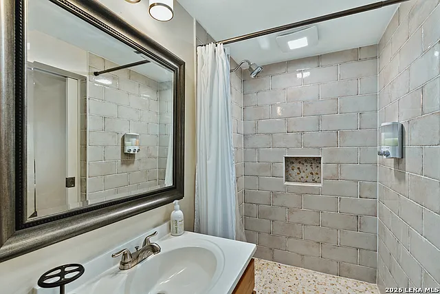 520 Lake Frst — Photo 30