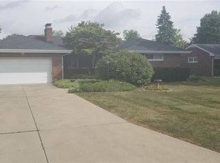 3409 Fleitz Dr, Oregon, OH 43616
