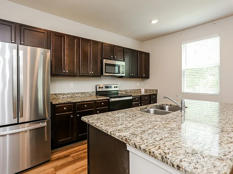 516 Overo Dr — Photo 6