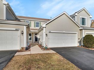 609 Chestnut Rdg, Minooka, IL 60447