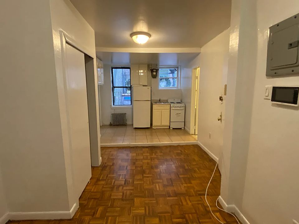 1st image of 420 W 56th St APT 7