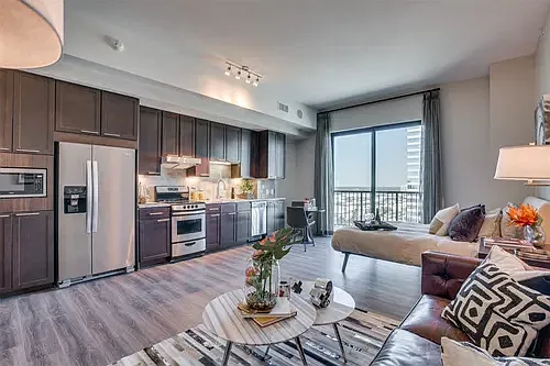 1 bed, 1.0 bath, 828 sqft, $2,300 — Photo 3