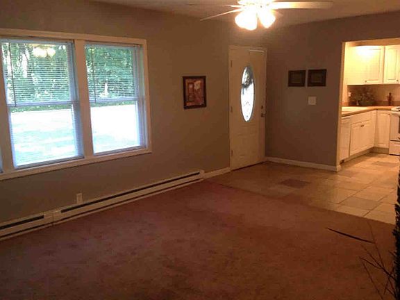 3rd image of 19050 Waite Blvd