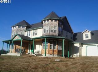 4190 Westwood Dr, Tillamook, OR 97141