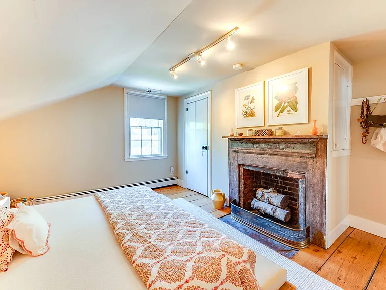 18 Hampton St — Photo 14