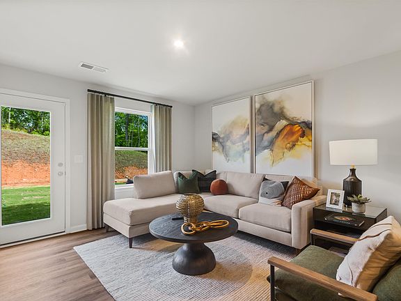 7th image of this home