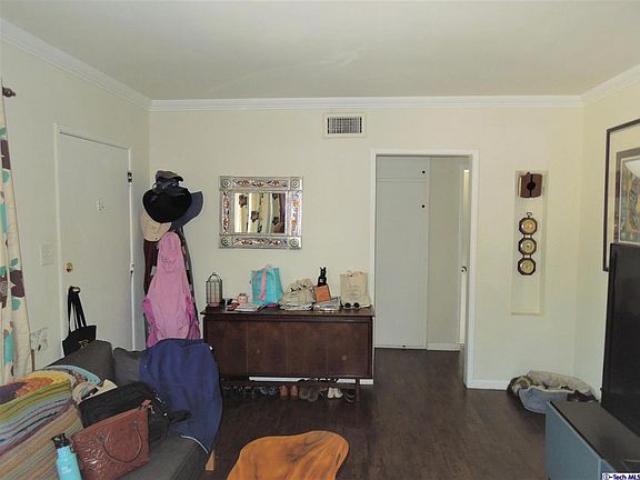 3rd image of 7463 Irvine Ave