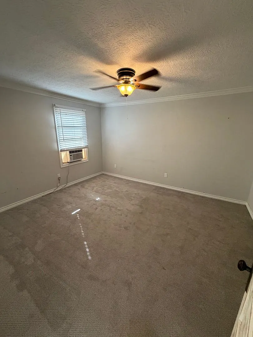 Conveniently located Beaumont Home for Rent! — Photo 4
