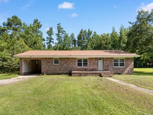 5 Dogwood St., Hemingway, SC 29554