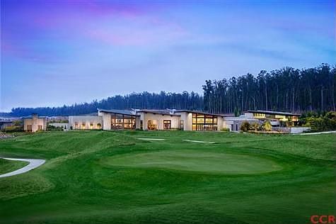 31,000 square foot semi-private Monarch Club
