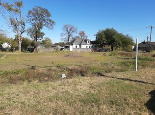 2215 Mills St, Houston, TX 77026