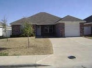 3312 Light Pointe Dr, Dallas, TX 75228