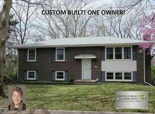 1523 University Dr, Manhattan, KS 66502