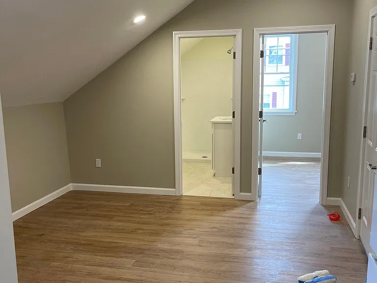 1618 Main St #A — Photo 8